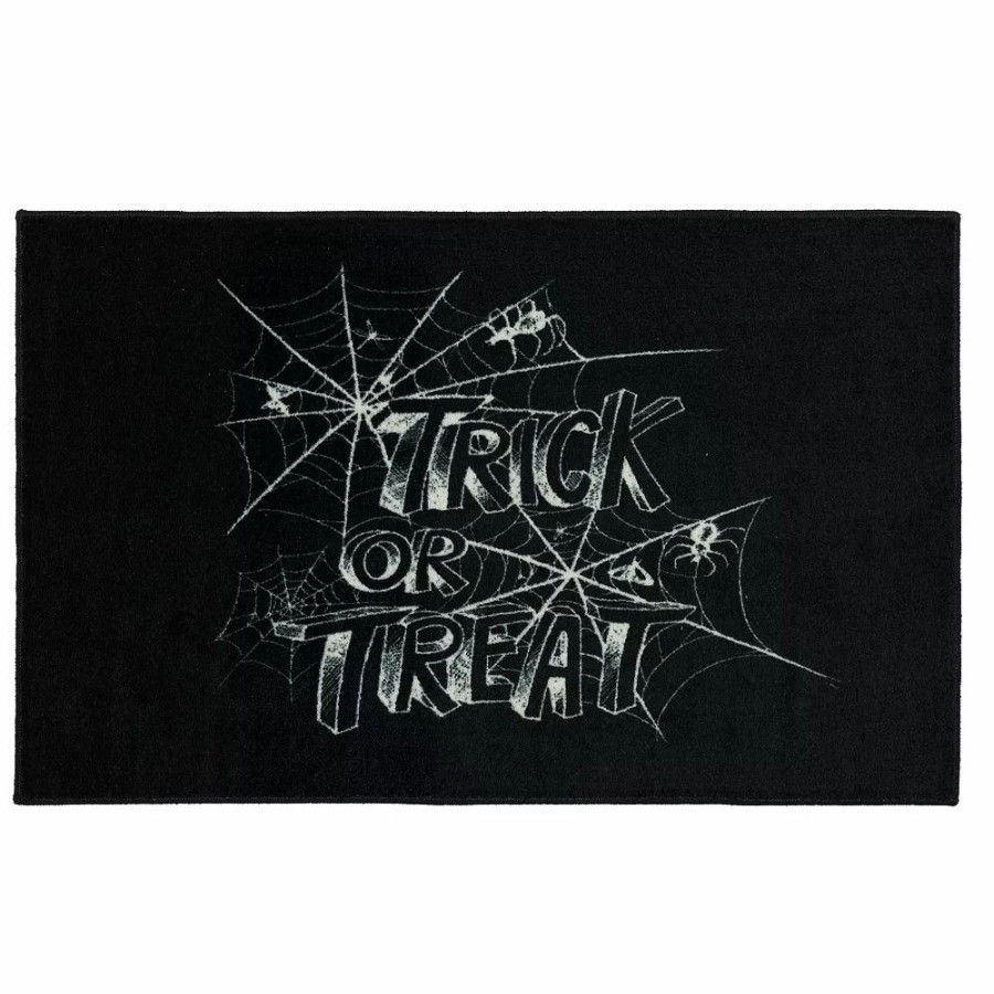 Mohawk Home * | Mohawk Home Mohawk Home Trick Or Treat Web Rug